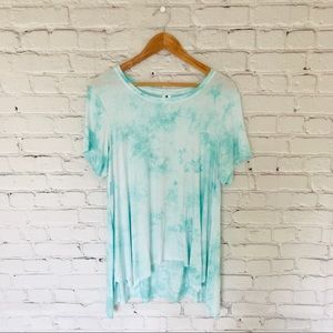 Active Life tie-dye blue and white tunic top